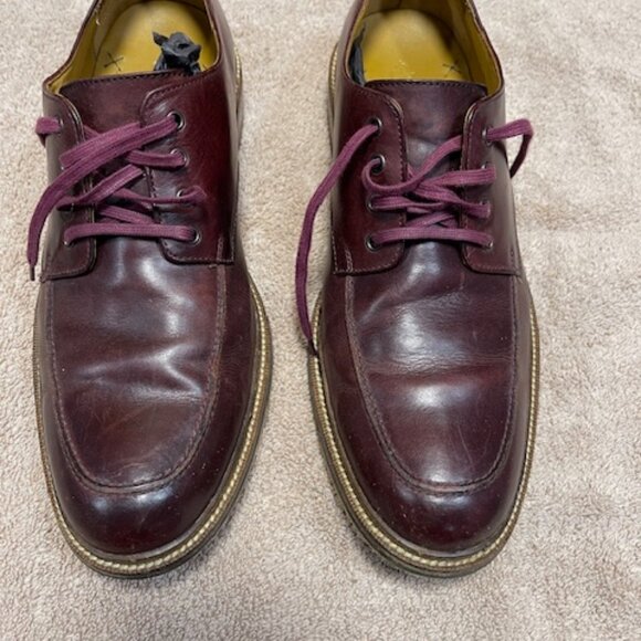 Cole Haan Burgundy Conceria 800 Leather Shoes, Men’s Size 10.5 with Vibram sole main image 4